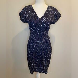 Forever21 short sleeve mini dress with front zipper and small triangle design